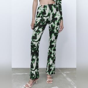 NEW Zara black and green jacquard leggings